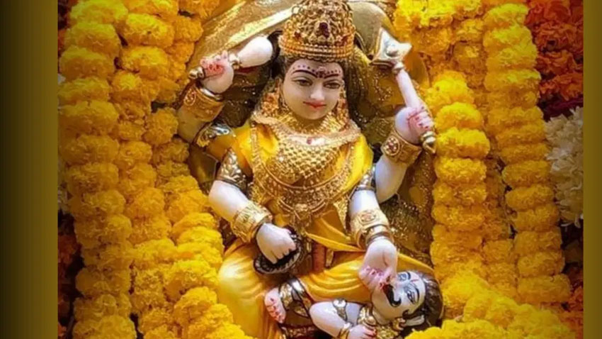 मां बगलामुखी का चमत्कार: शत्रुओं का स्तंभन और संकटों का नाश